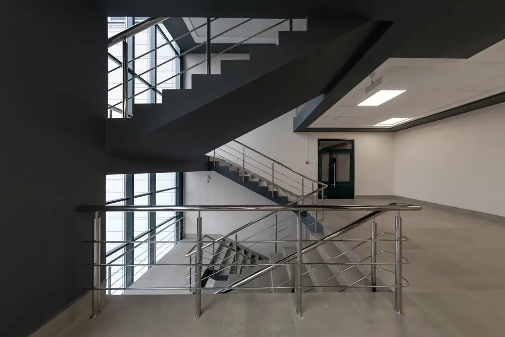 Hausbetreuung mit gepflegtem Treppenhaus und professioneller Objektbetreuung in Graz und der Steiermark.